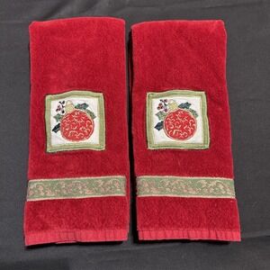 RITZ Hand towel red 100% cotton rectangle classic modern holiday Christmas Ball